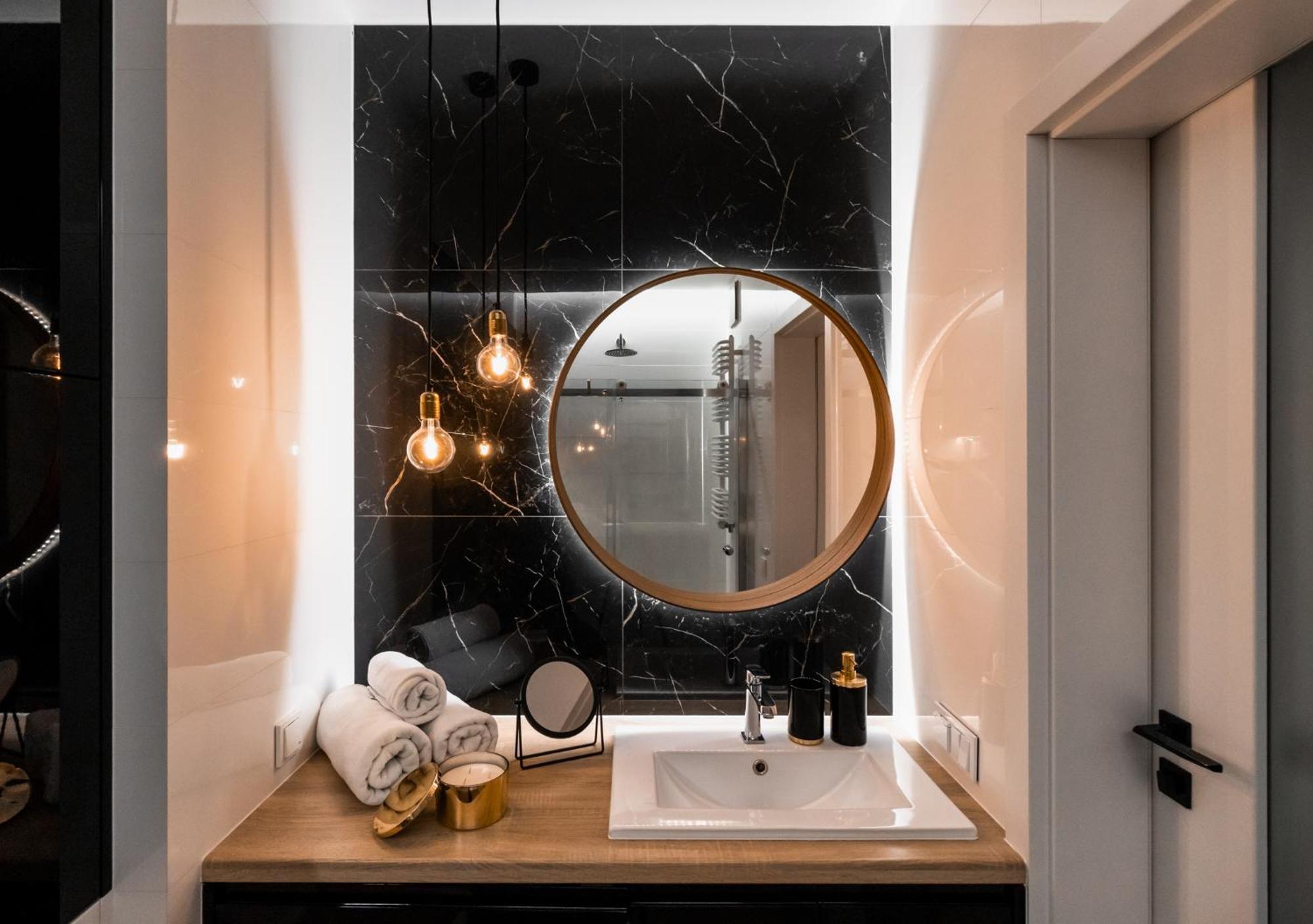 Apartmán Golden - Two Bedrooms Luxury In The Center - Mennica Varšava